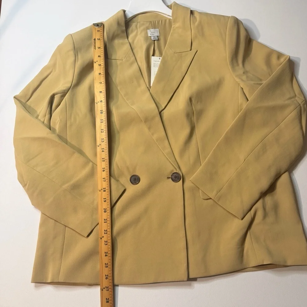 NWT Women's Signature Crepe Slim Fit Blazer - A New Day™ Size XL - Picture 7 of 7